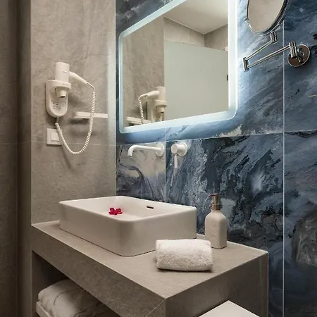 Nefelia Luxury Private Kounoupidhianá